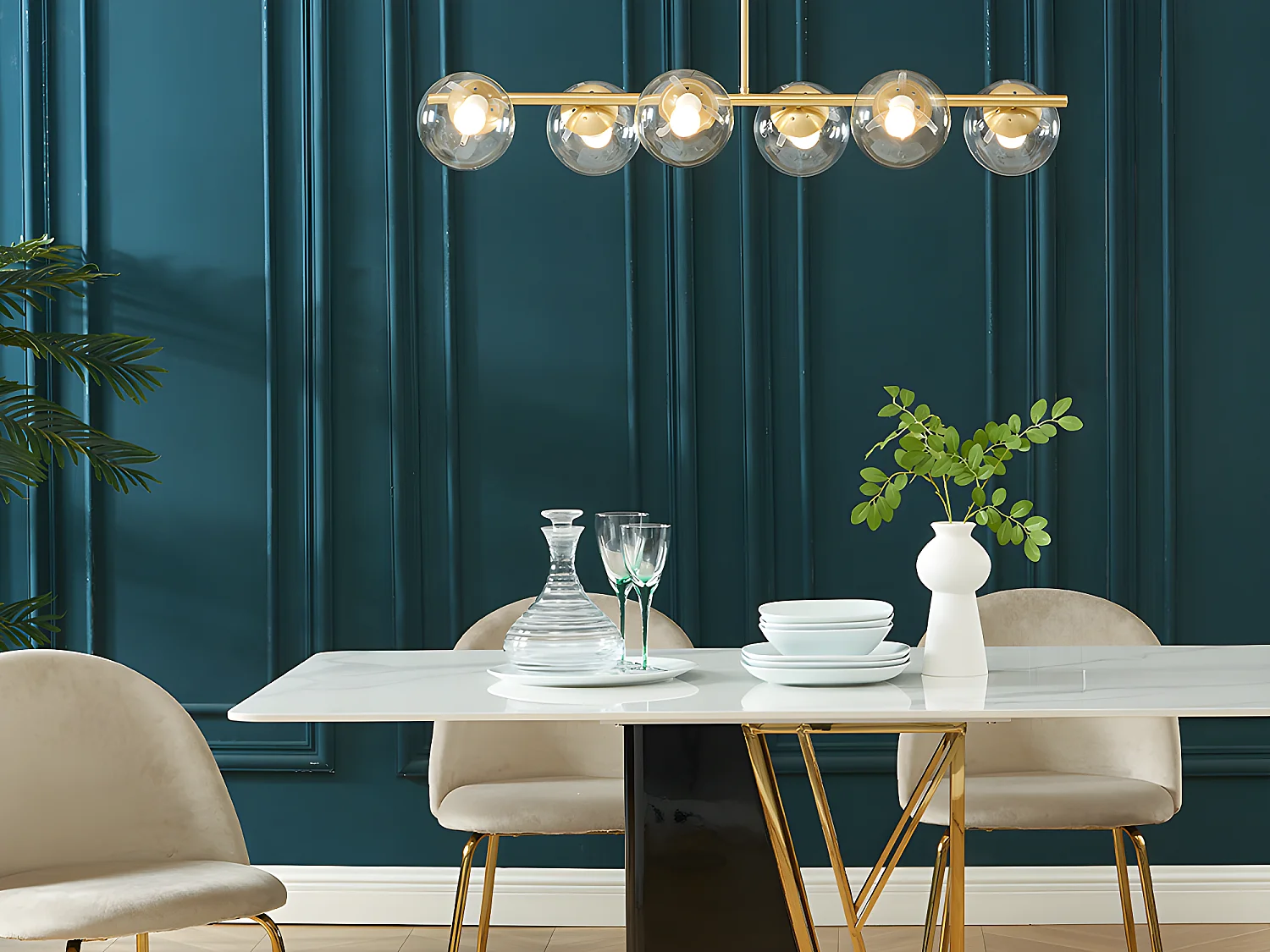 Lampa wisząca ze szczotkowanego mosiądzu z 6 kloszami ze szkła w stylu vintage – szer. 128 cm – YUKON 131387 - obrazek 1