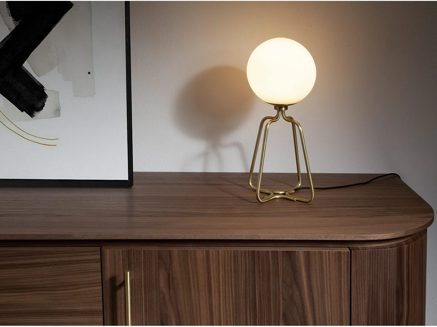 Lampa stołowa ze złotej stali i białego szkła 8049 ANGEL CERDA 240581 - obrazek 1