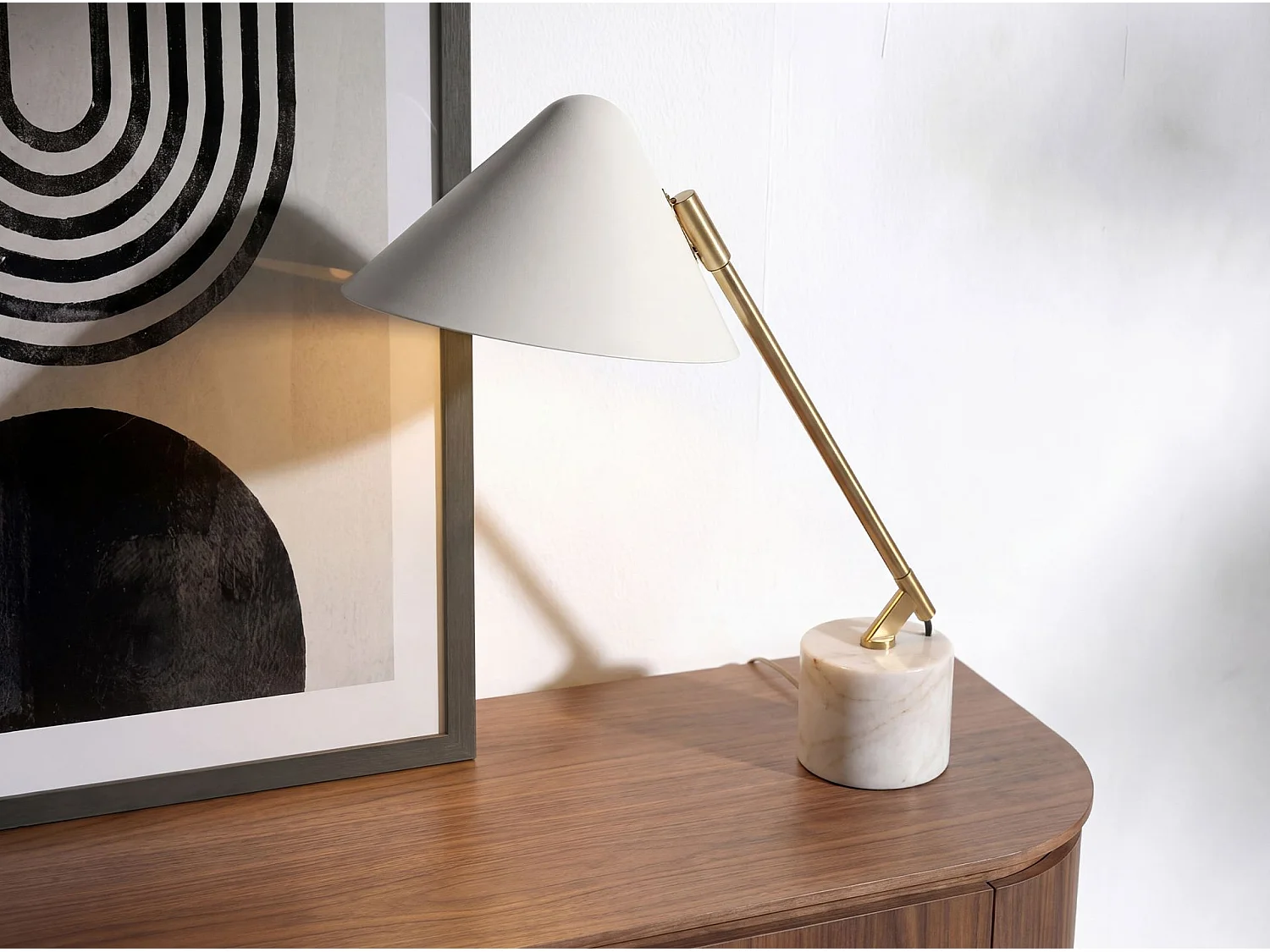 Lampa stołowa z białej stali i polerowanej złotej stali z podstawą z marmuru porcelanowego 8119 THE LUMINE 5019656 - obrazek 1