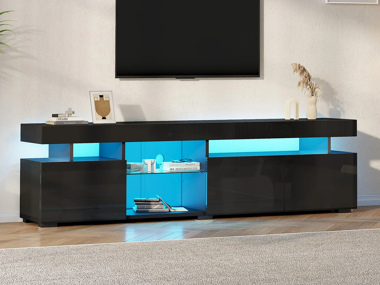 Lakierowany mebel TV 180x35x45 cm – 3 drzwi – Z LED – Regulowane półki ze szkła hartowanego – Płyta wiórowa – Czarny 4932137