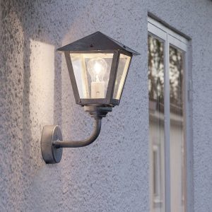 Zewnętrzna lampa ścienna Konstsmide Benu 439-320 60 W IP23 Zewnętrzna lampa ścienna Konstsmide Benu 439-320 60 W IP23