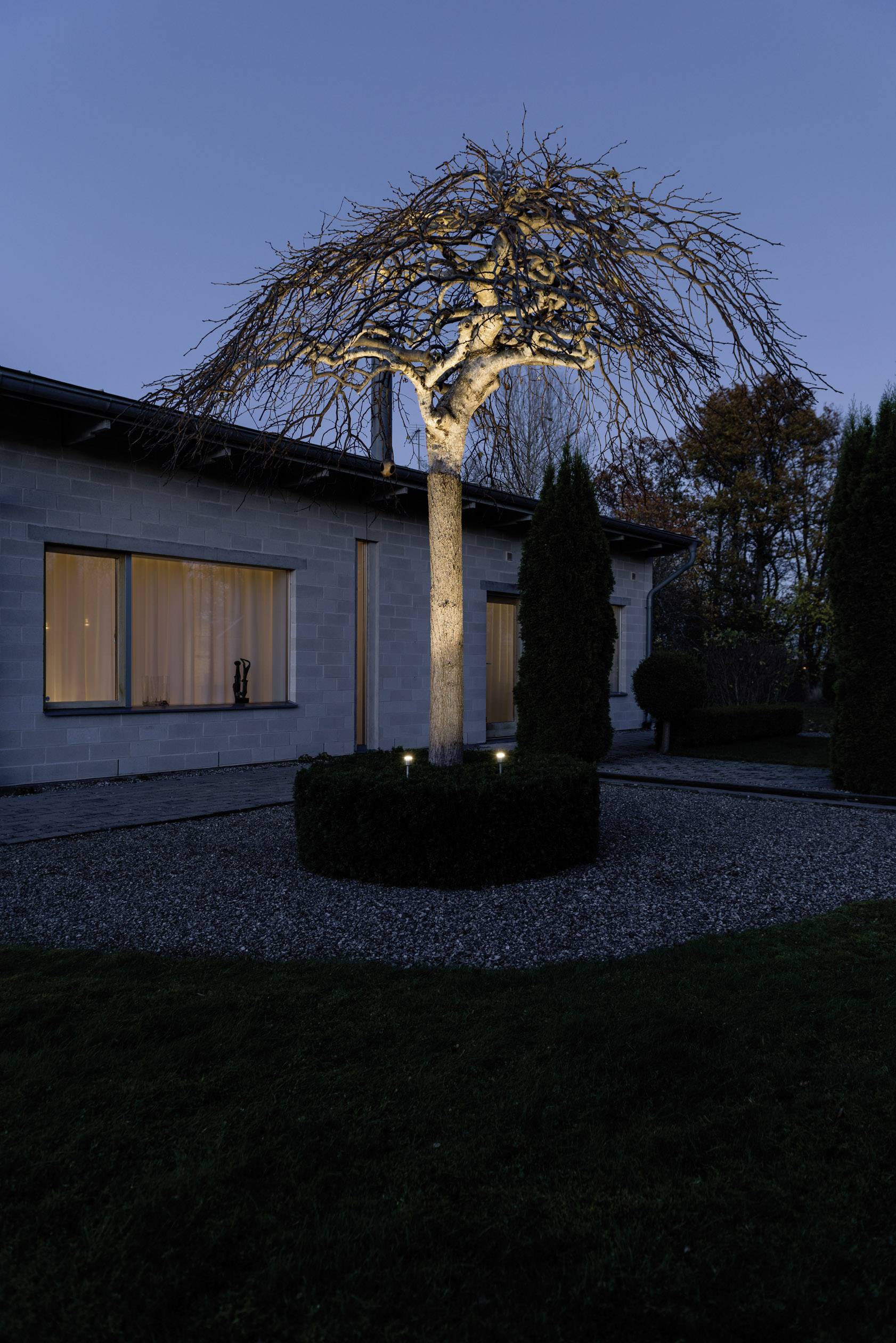 Lampa zewnętrzna LED stojąca Konstsmide Spot Light 7965-000 6 W 500 lm IP44 - obrazek 1