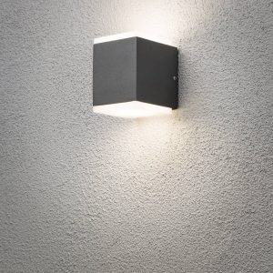 Zewnętrzna lampa ścienna Konstsmide Monza 7991-370 12 W IP54 Zewnętrzna lampa ścienna Konstsmide Monza 7991-370 12 W IP54