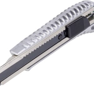 Metalowy nóż z odłamywanym ostrzem 18 mm Wolfcraft 4306000 1 szt. Metalowy nóż z odłamywanym ostrzem 18 mm Wolfcraft 4306000 1 szt.
